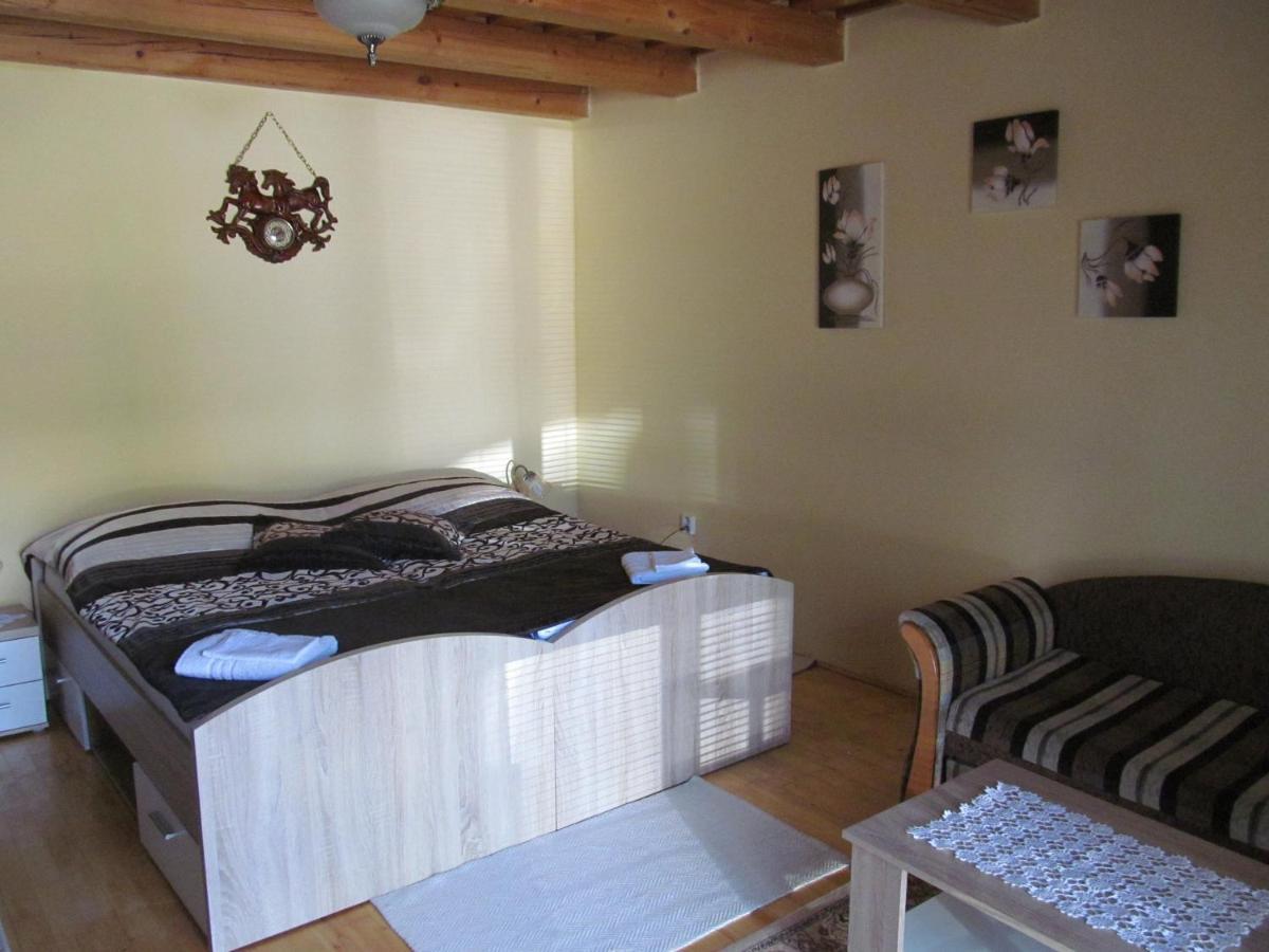 A+S Penzion Podzamok Spišské Podhradie Buitenkant foto