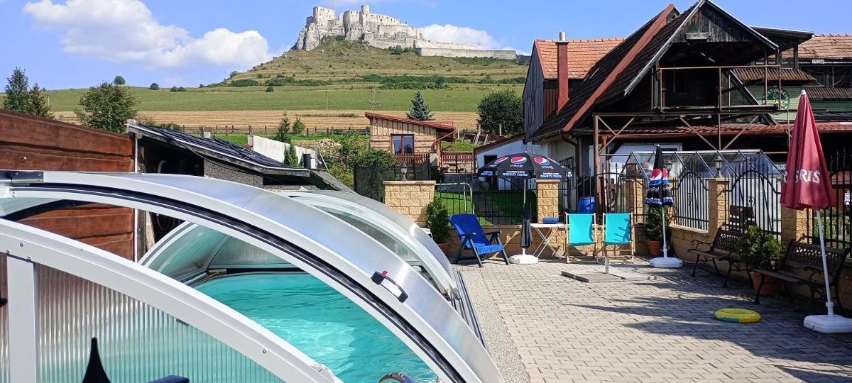 A+S Penzion Podzamok Spišské Podhradie Buitenkant foto